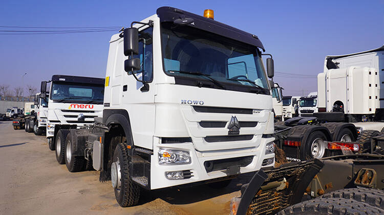 Cnhtc Howo 6x4 400 Truck Head for Sale in Madagasgar