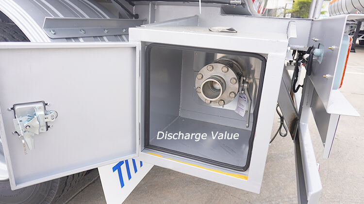 3 Axle 50000l Stainless Steel Tanker for Sale in Benin