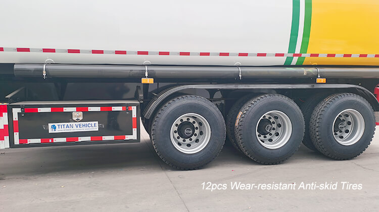 3 Axle 45000 Liters Diesel Tanker for Sale in Benin