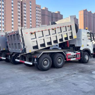 6x4 Sinotruk Howo Dump Truck